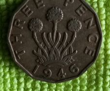 1937-1952 Threepence.