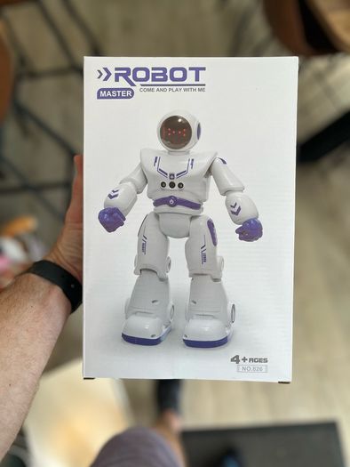 Radio Control Robot
