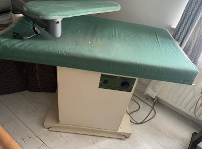 Industrial Vacuum Pressing/Ironing Table