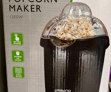 Popcorn maker