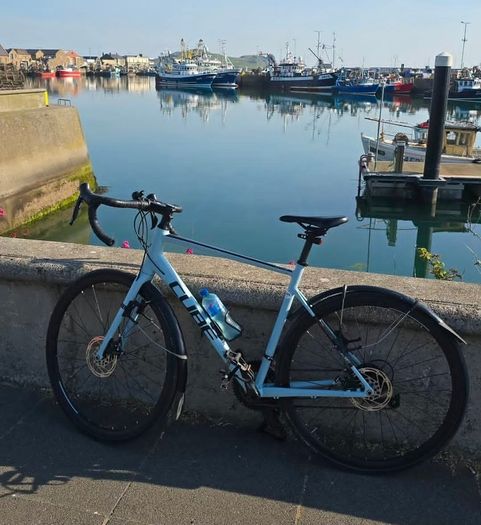 cube road bike