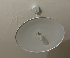 White light pendant in perfect condition