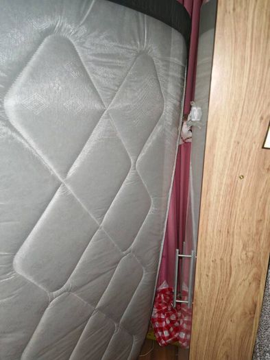 Single bed