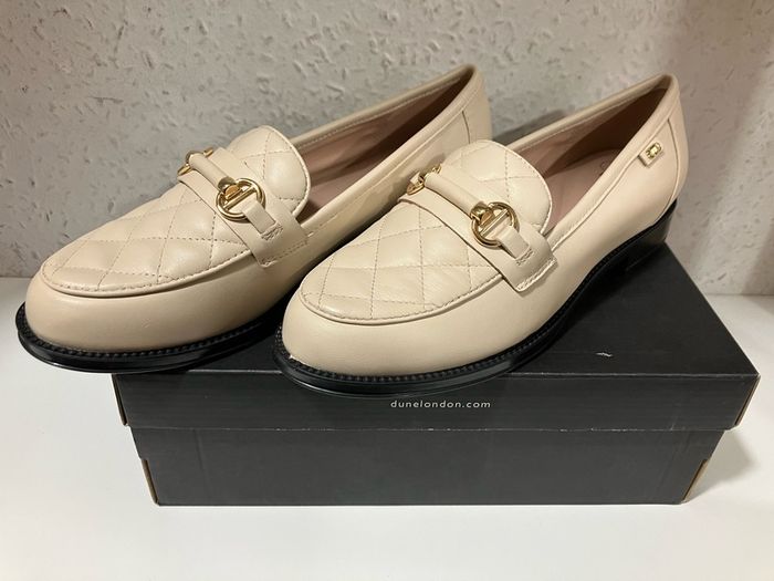 women loafer