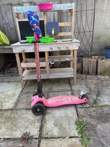 maxi micro scooter
