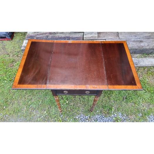 Drop Leaf Table KAS1349