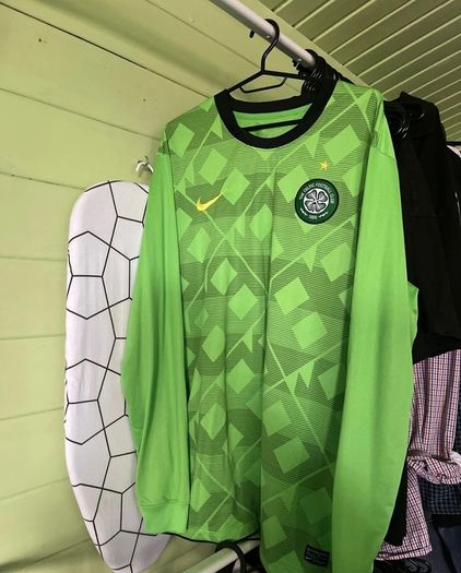 celtic 2010 2011 jerseys