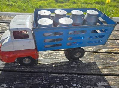 Triang pressed steel milk lorry