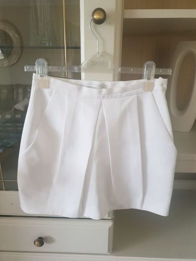Zara White Skirt