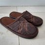 NEW Size 33 (7Years) Boys slippers Image 2