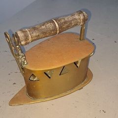 Georgian coal box iron