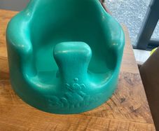 Bumbo seat