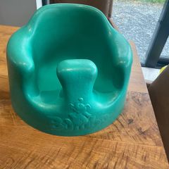 Bumbo seat