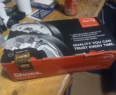 Peugeot partner break shoes
