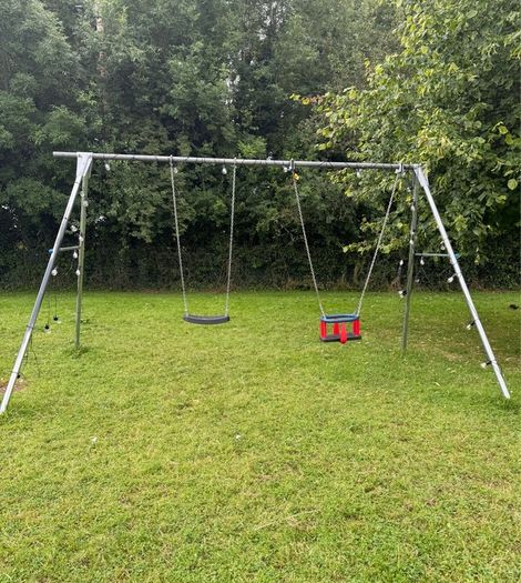 Garden swing