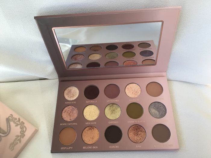 Glaminatrix Cosmetics Nearly Natural Eyeshadow Palette