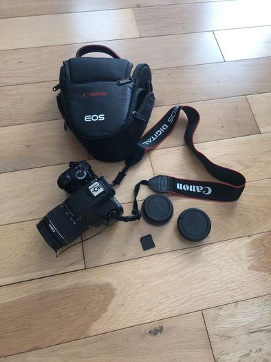 canon EOS 1100D