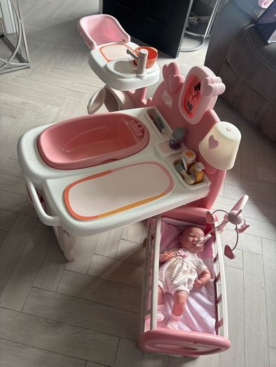 baby doll nurse station