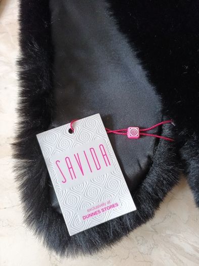 Savada Faux  Fur Black  Scarf/Long Collar.  S. One Size. B.N.W.T