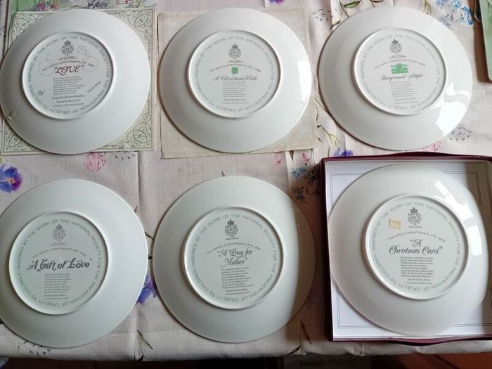Royal Worcester Christmas Plates