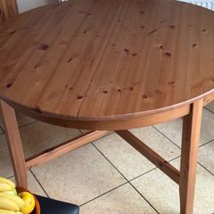 IKEA round extendable table