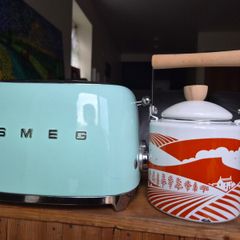 Smeg toaster & teapots