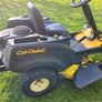 cubcadet zeroturn lawnmower Image 5