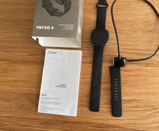 Fitbit Versa 4