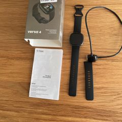 Fitbit Versa 4