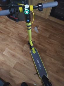 Electric scooter