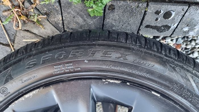 Tesla Alloy Wheel - Model S