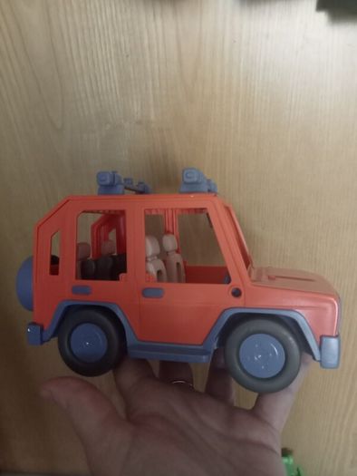 Bluey Cars
