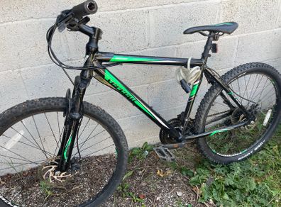 Boys / (small) adult bike