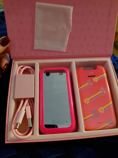 HMD Barbie Phone