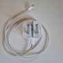 Apple iPad A16 128GB Wi-Fi + Smart Folio Image 2