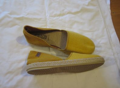 Koalabay    Size 4    New