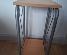 Small occasional table/plant stand