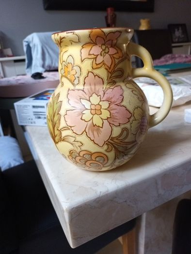 The "Tuscan Decore Pottery  D358/9797 Pitcher Jug". Collectable.