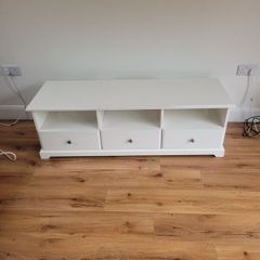 Free TV Bench