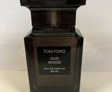 Tom ford oud wood fragrance