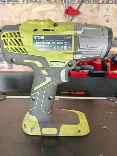 Ryobi 1/2 impact Gun