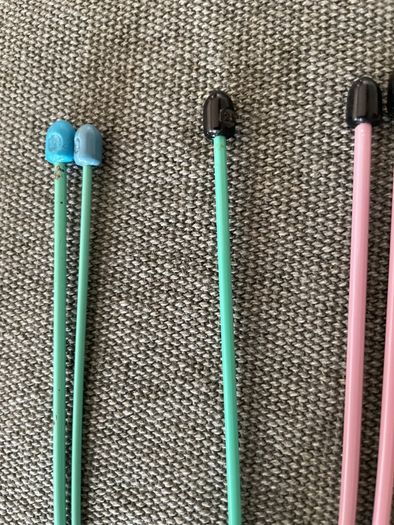 knitting needles metal with colour selection