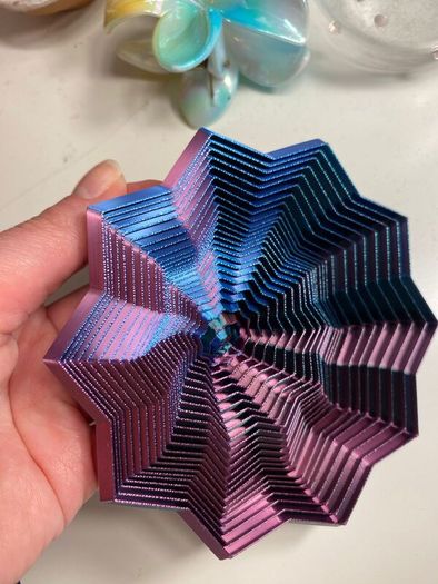 Sensory Articulated Star Fidget Toy Multicolor Geometric ASMR