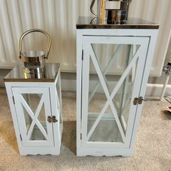 1 x large modern lantern and 1 x small lantern