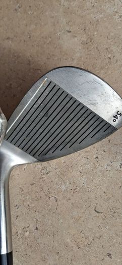 Lady's full Iron set plus 7 wood