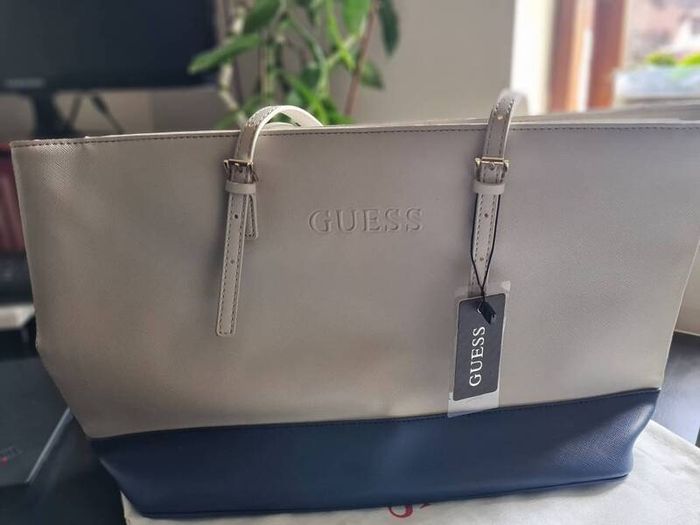 Guess bag