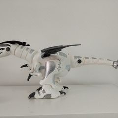 Toy dinosaur robot with controller