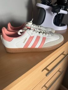 Adidas sambas