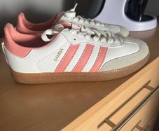 Adidas sambas