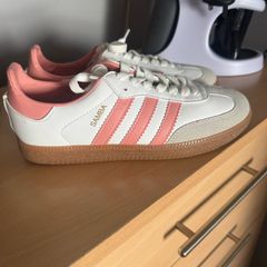 Adidas sambas
